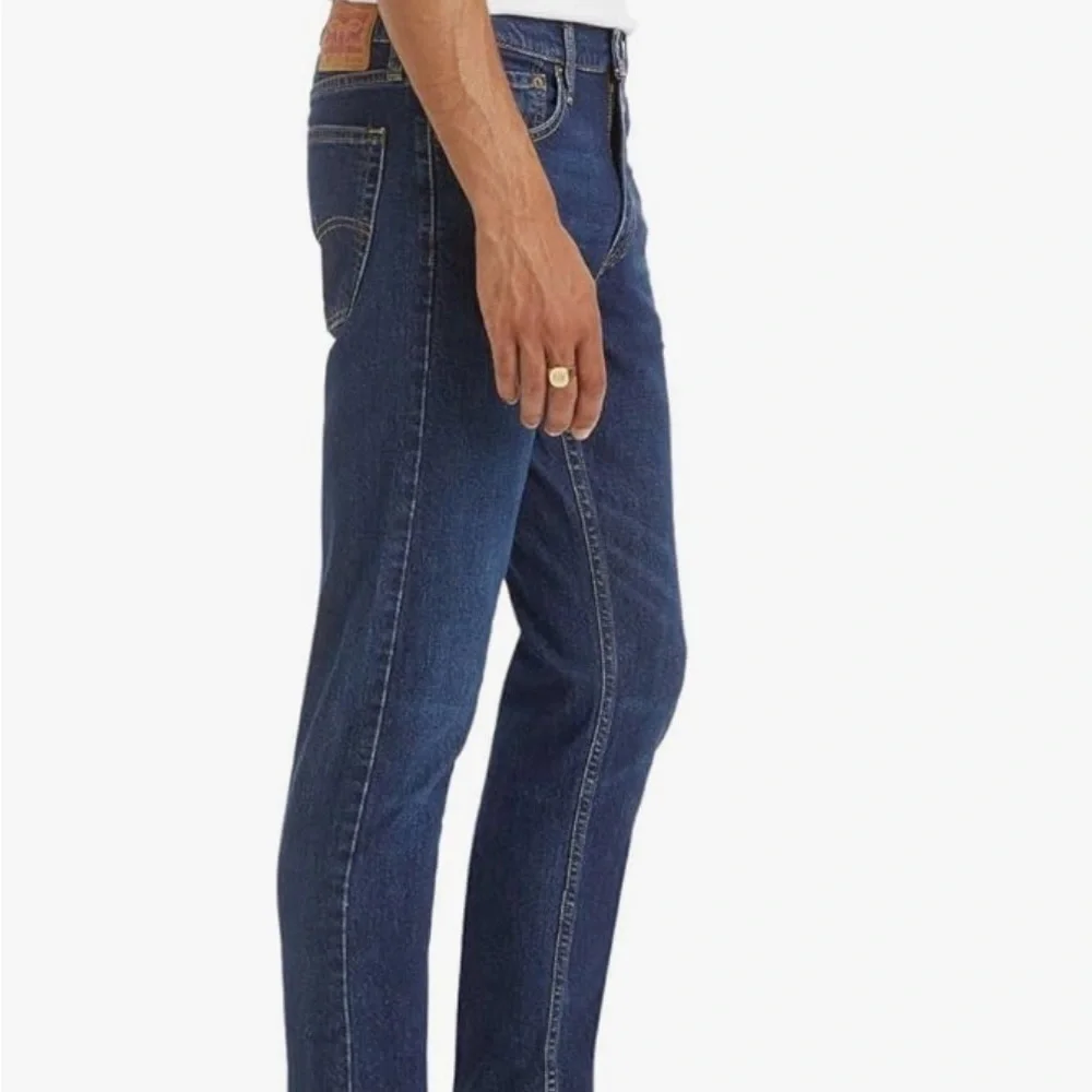 Levi’s 510 men’s 36/32 skinny fit jeans , dark wash denim‎